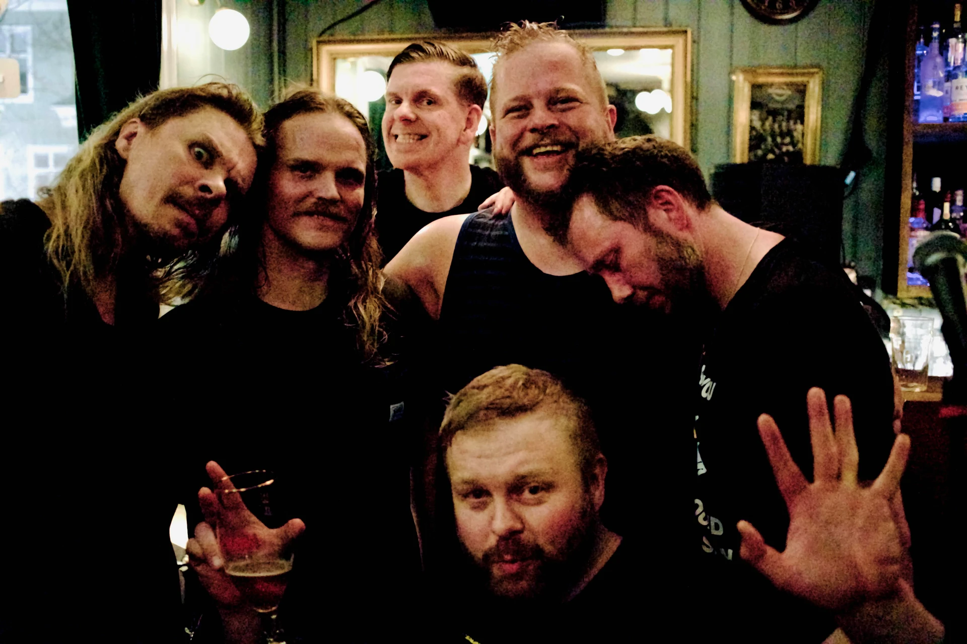 Með Sælu í hönd og sól í hjarta